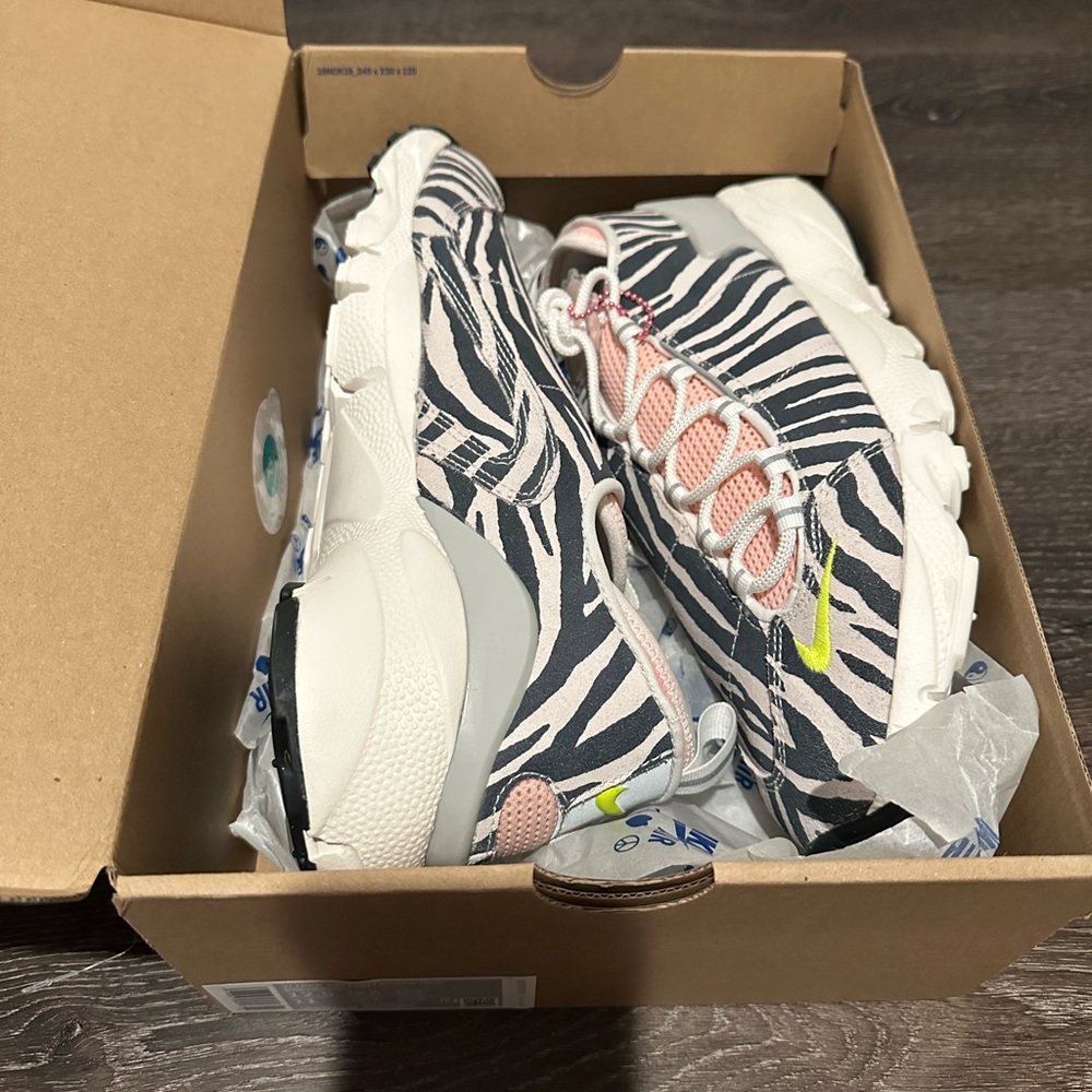 Nike Shoes | Olivia Kim x Wmns Air Footscape 'No Cover' - Picture 3 of 8